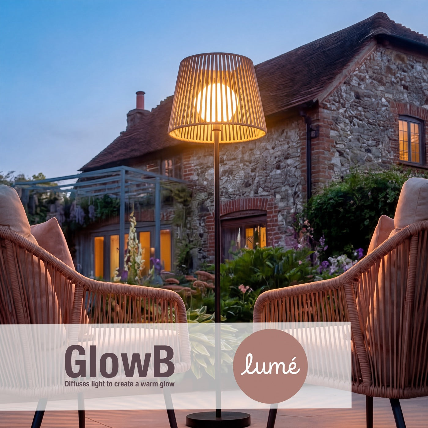 Garda Latte 1.4m Floor Lamp
