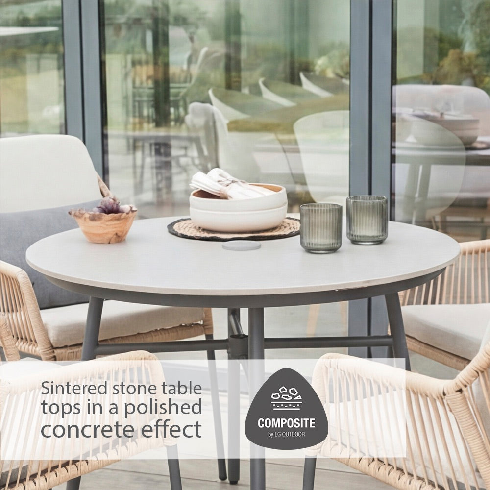Malibu Wheat 4 Seat Round Dining Set