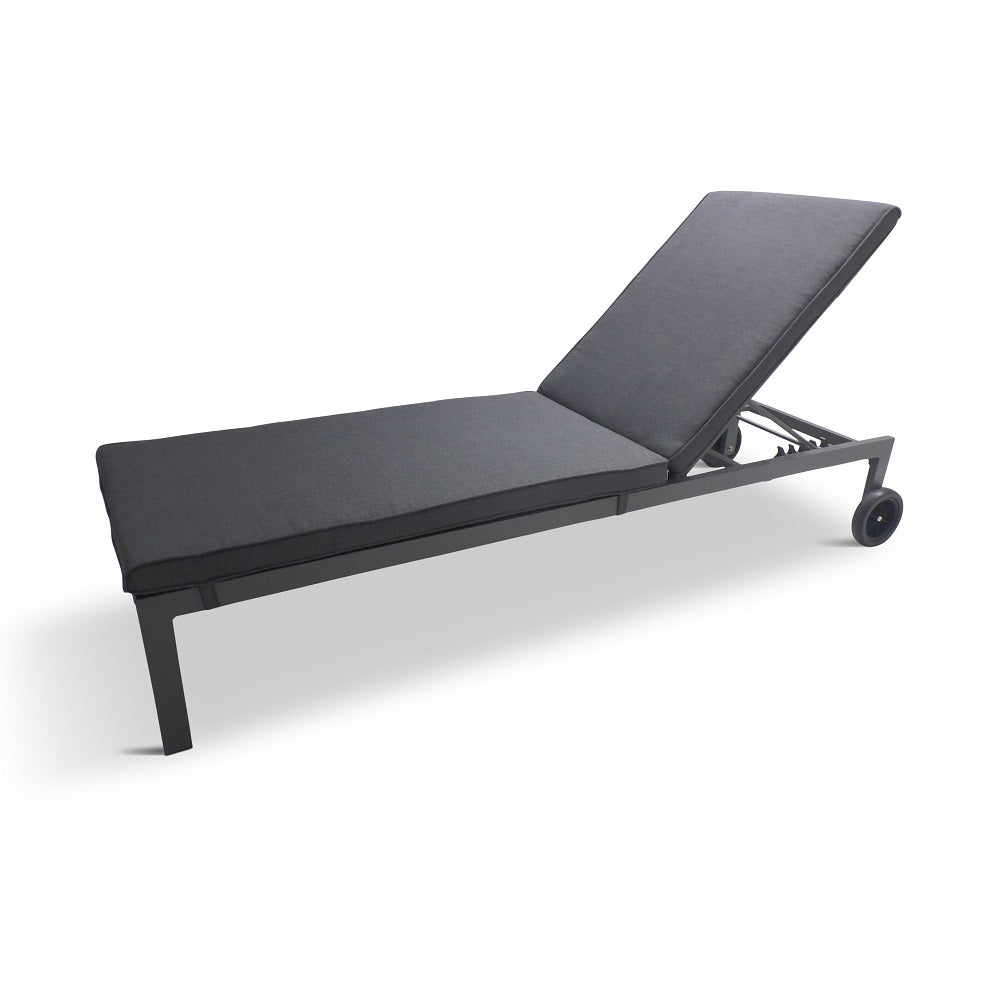 Milano Sunlounger