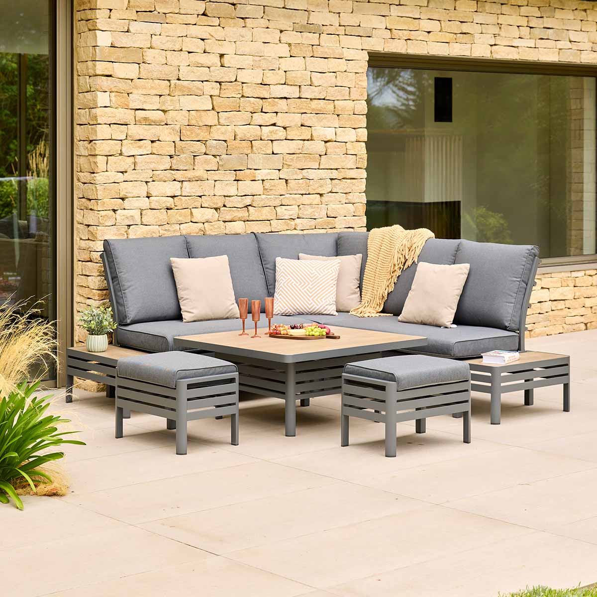 Monza Square Modular Dining Set with Adjustable Table