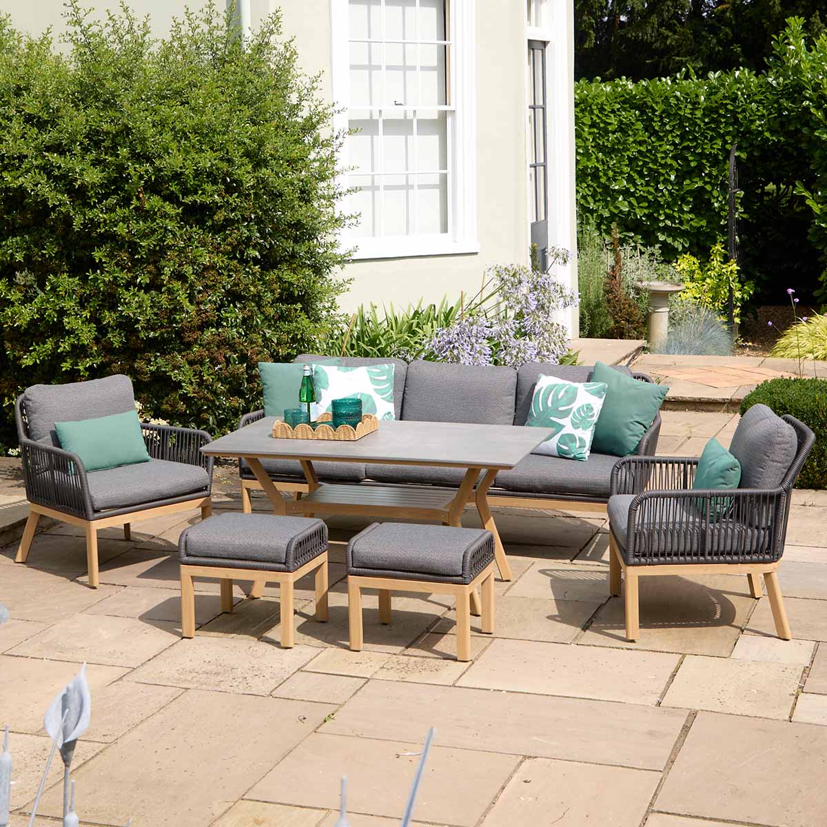 Peru Lounge Dining Set