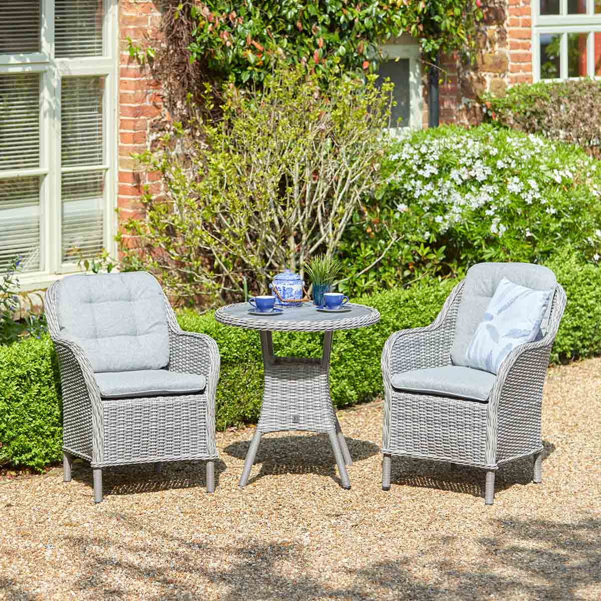 St Tropez Stone 2 Seat Set